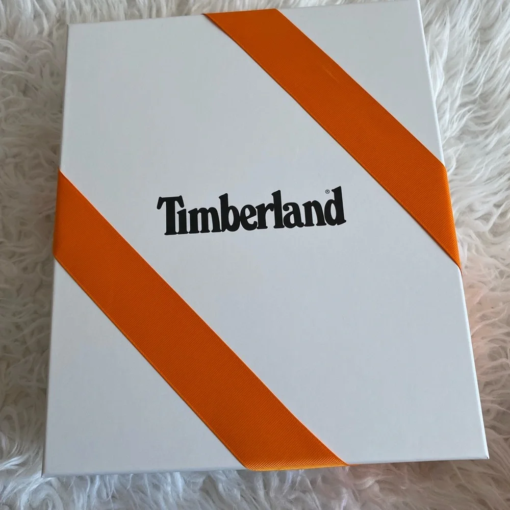 Timberland Tan Hat and Scarf Gift Set - Picture 2 of 3